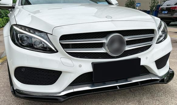 ลิ้นหน้า C-Class W205 (Pre-Facelift) กันชน AMG สีดำเงา