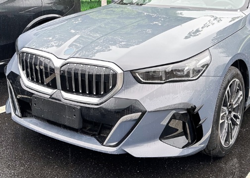 คิ้วกันชนหน้า G60 กันชน M Sport ดำเงา
