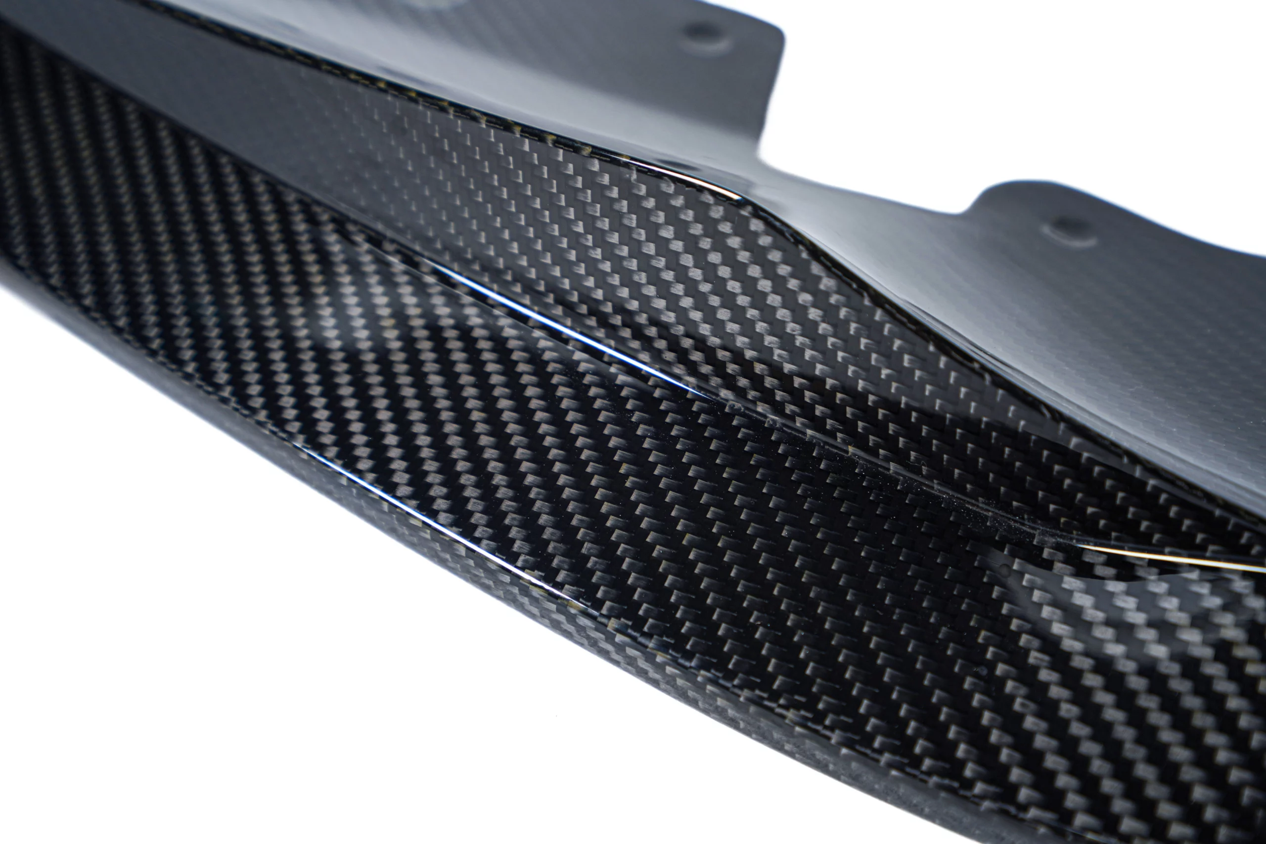 ลิ้นหน้า G20 Pre-LCI ทรง Karbel - dry carbon prepreg แท้ - Image 4