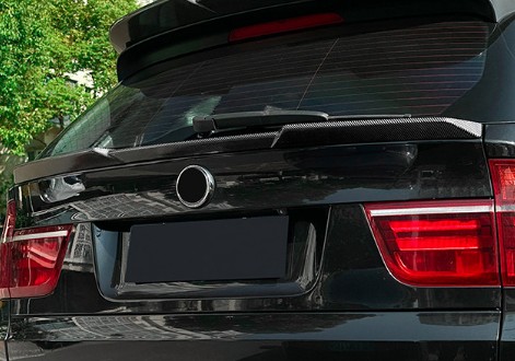 สปอยเลอร์คาดกลาง E70 ดำเงา