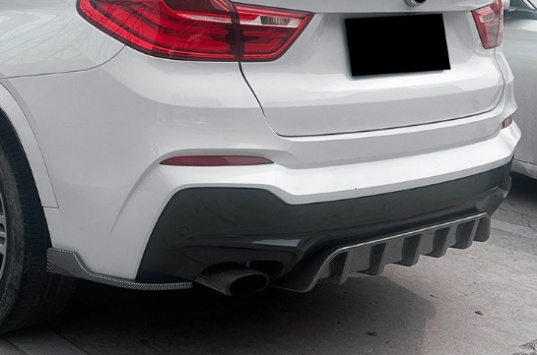 ดิฟฟิวเซอร์ท้าย X4 F26 สำหรับกันชน M Sport ดำเงา