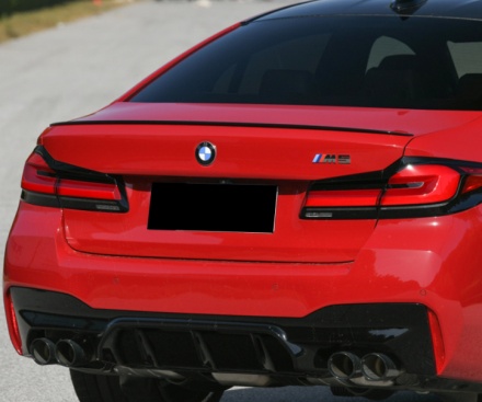 สปอยเลอร์ G30 ทรง M5 สีดำเงา