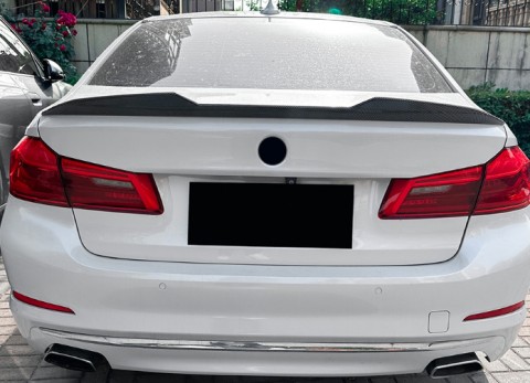 สปอยเลอร์ G30 ทรง PSM สีดำเงา