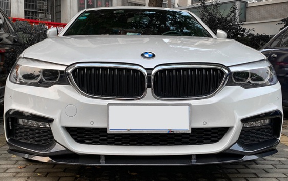 ลิ้นหน้า G30 Pre-LCI สำหรับกันชน M Sport สีดำเงา
