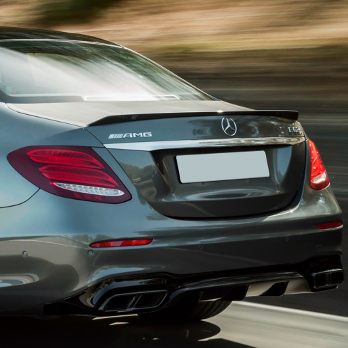 สปอยเลอร์ E-Class W213 ทรง E63s สีดำเงา