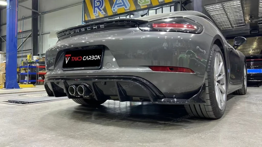 ดิฟฟิวเซอร์ท้าย 718 Boxster / Cayman ทรง TAKD V.2 - dry carbon prepreg แท้