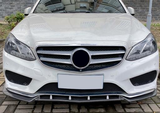 ลิ้นหน้า E-Class W212 (Facelift) สีดำเงา