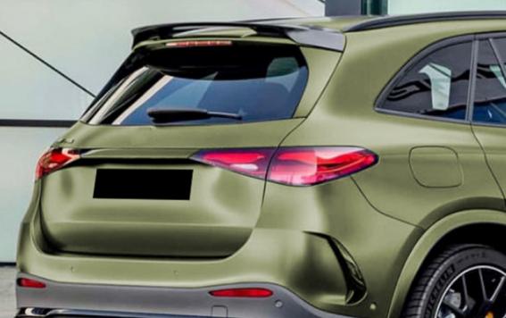 สปอยเลอร์หลังคา GLC X254 สีดำเงา